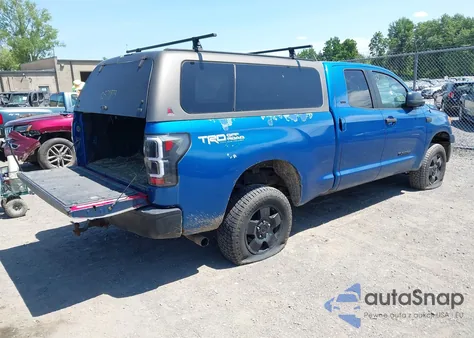 2010 Toyota Tundra Grade 5.7L V8 from USA, damaged, VIN 5TFUY5F13AX103560